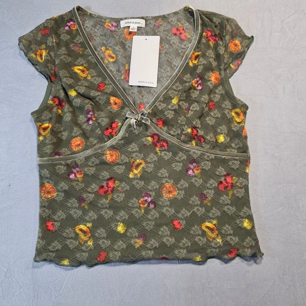 Stitch & Pine Women Olive Green Fruit Print Mesh Lace V-Neck Top Juniors Size S